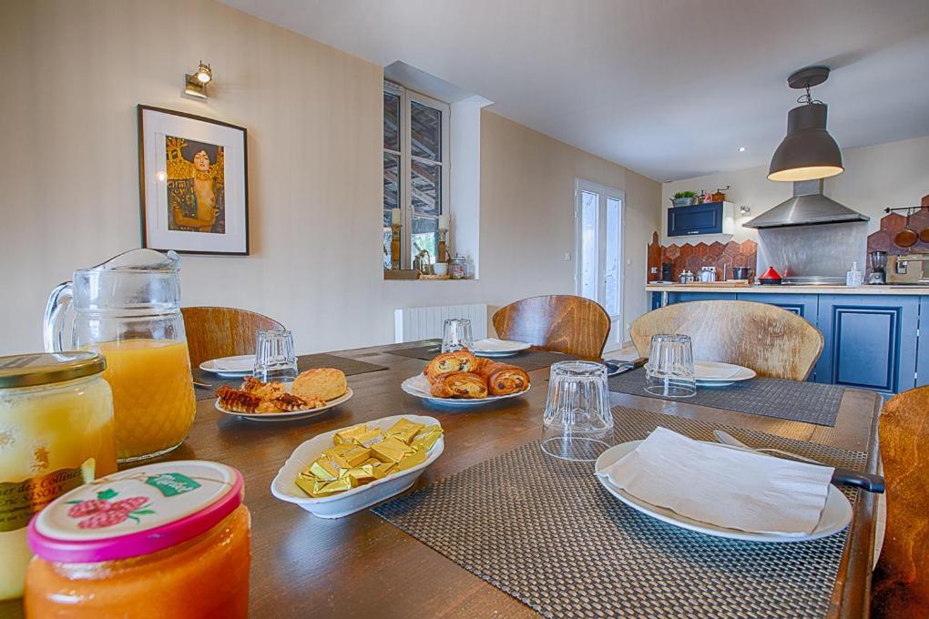 La Maison D'Hana Saint-Bonnet-de-Valclerieux Екстер'єр фото